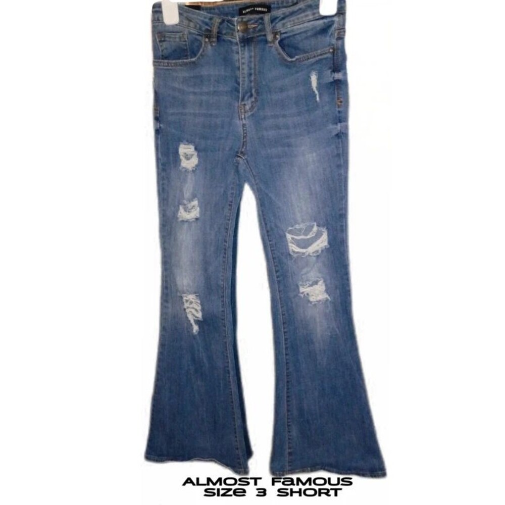 Almost Famous Flare Jeans Size 3 Distressed Bell Bottoms Y2K Medium Wash